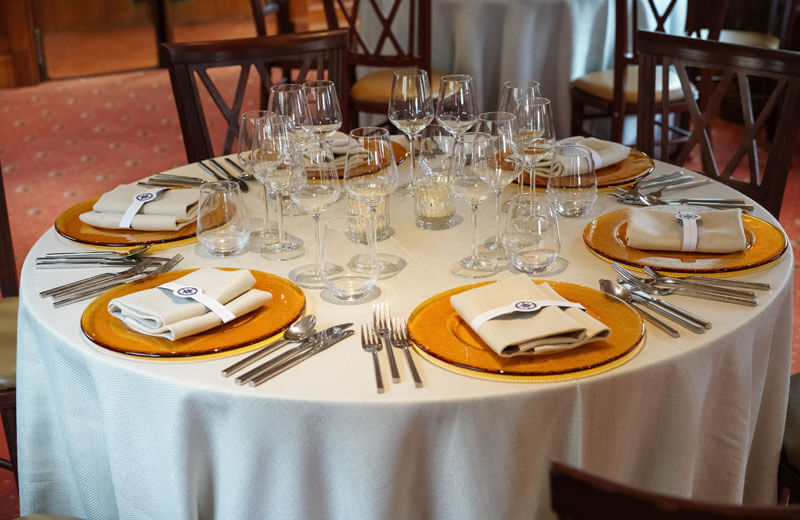 thames luxury charters edwardian fine dining lower deck