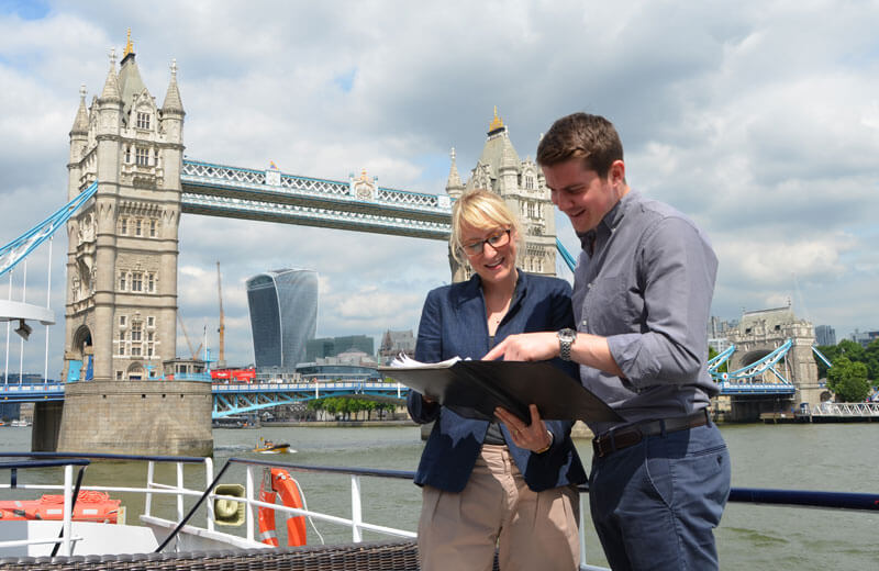 thames luxury charters event coordinator tower bridge